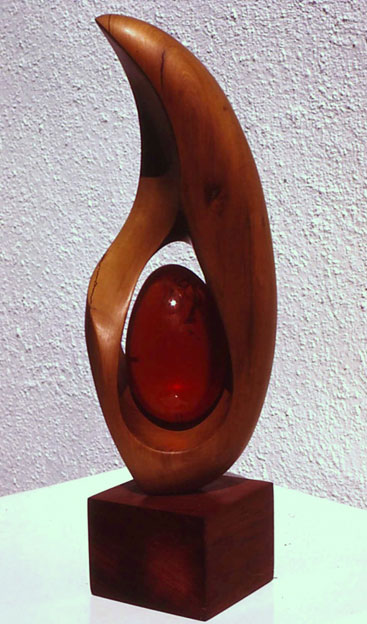 Alan RAPHAEL "Genesis I", 1971 - Yellow wood and polyester resin