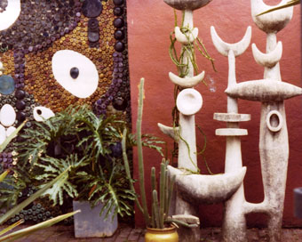 Mural and sculptures in concrete done by Barbara GREIG for their home in Melville, Johannesburg