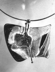H Peter CULLMAN - pendant on choker, 18ct gold, Sterling silver + diamonds
