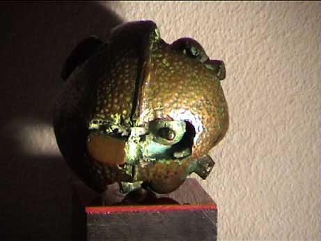 Louis LE SUEUR "Grenade Head", pre-1967 bronze 3/3 21x14x16 cm incL. base, unsigned (Coll. Oliewenhuis Art Museum, Bloemfontein)